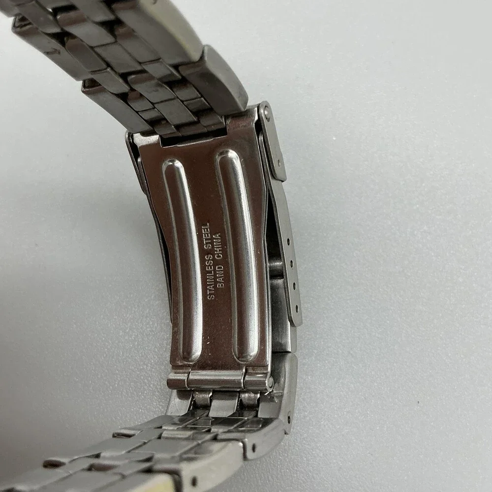 Pulsar Men Watch 40mm White Dial Silver Tone Bracelet Date V732-X177 New Batt 7